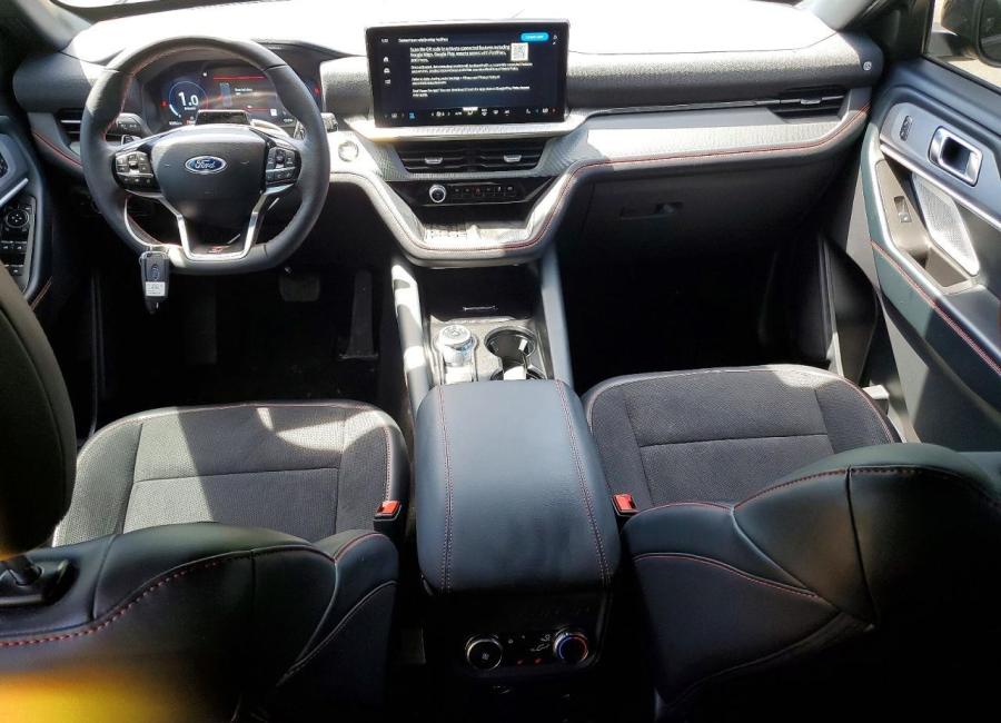 Salvage 2025 Ford Explorer St in Black
