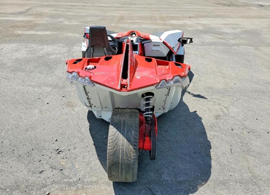 Salvage 2016 Polaris Slingshot Sl in Two Tone