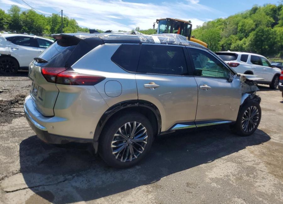Salvage 2025 Nissan Rogue Platinum in Gold