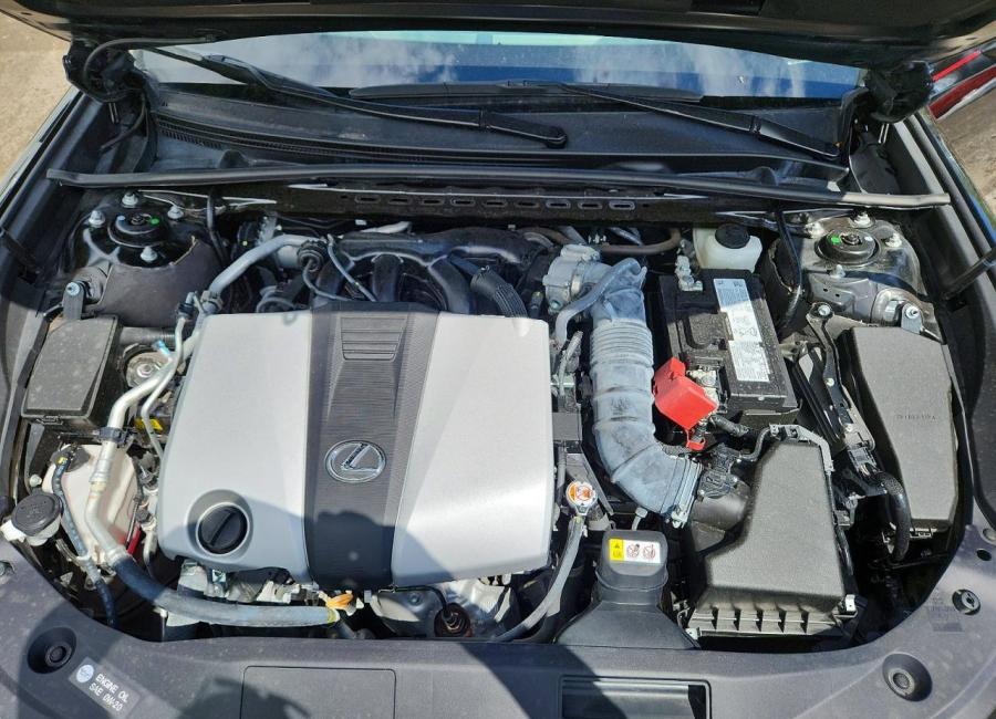 Salvage 2024 Lexus Es 350 F Sport Handling in Black