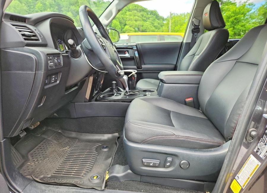 Salvage 2023 Toyota 4runner Trd Off-road Premium in Gray