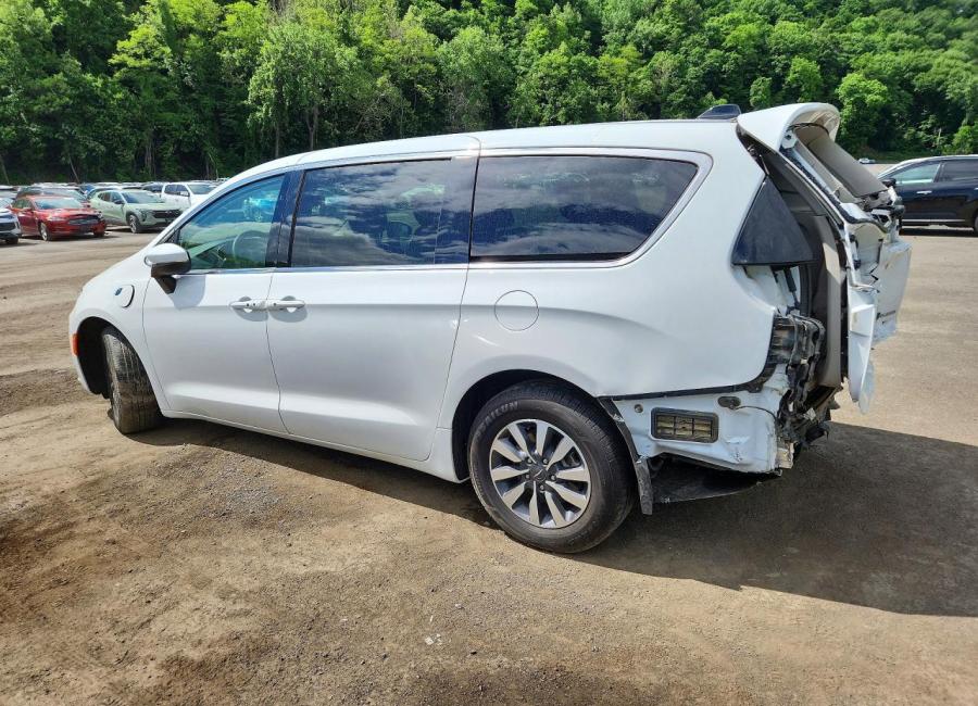 Salvage 2023 Chrysler Pacifica Hybrid Touring L in White