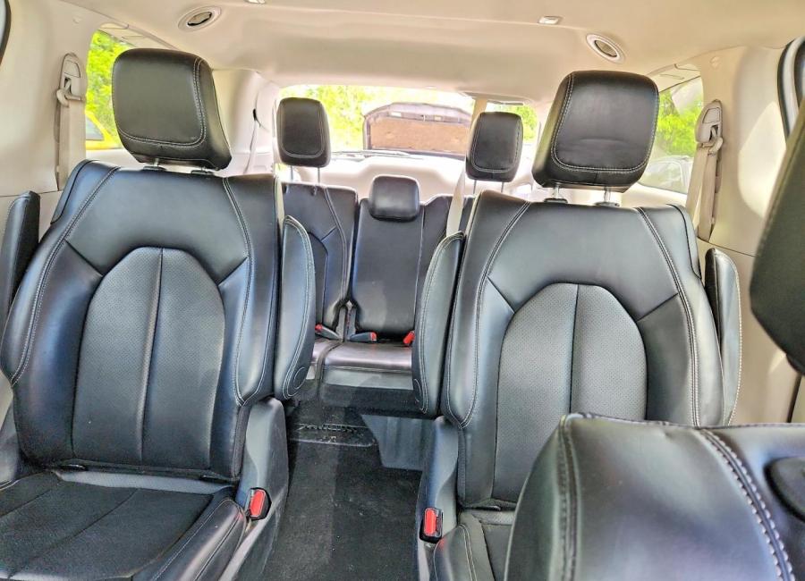 Salvage 2023 Chrysler Pacifica Hybrid Touring L in White