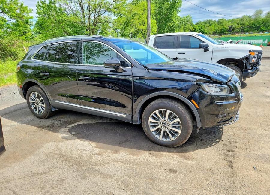 Salvage 2023 Lincoln Nautilus  in Black