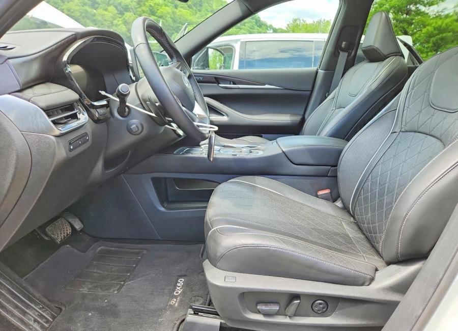 Salvage 2025 Infiniti Qx60 Autograph in White