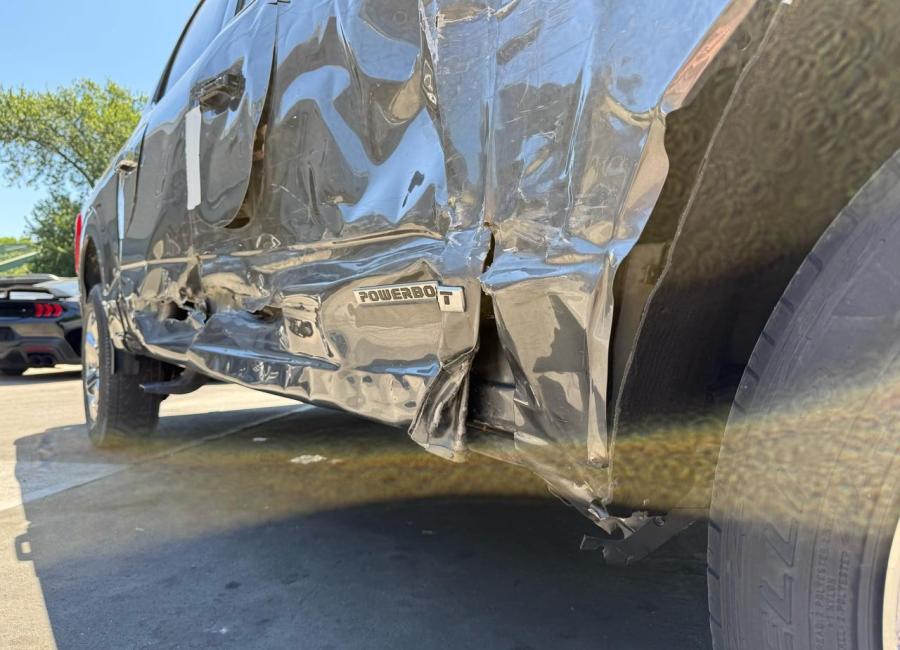 Salvage 2023 Ford F150 Lariat in Gray
