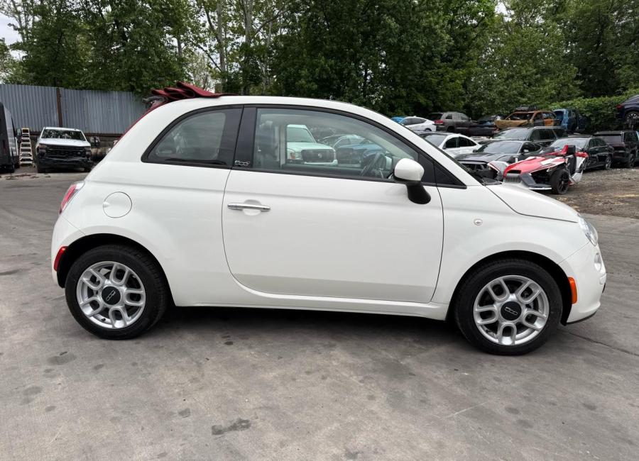 Salvage 2012 Fiat 500 C Pop in White