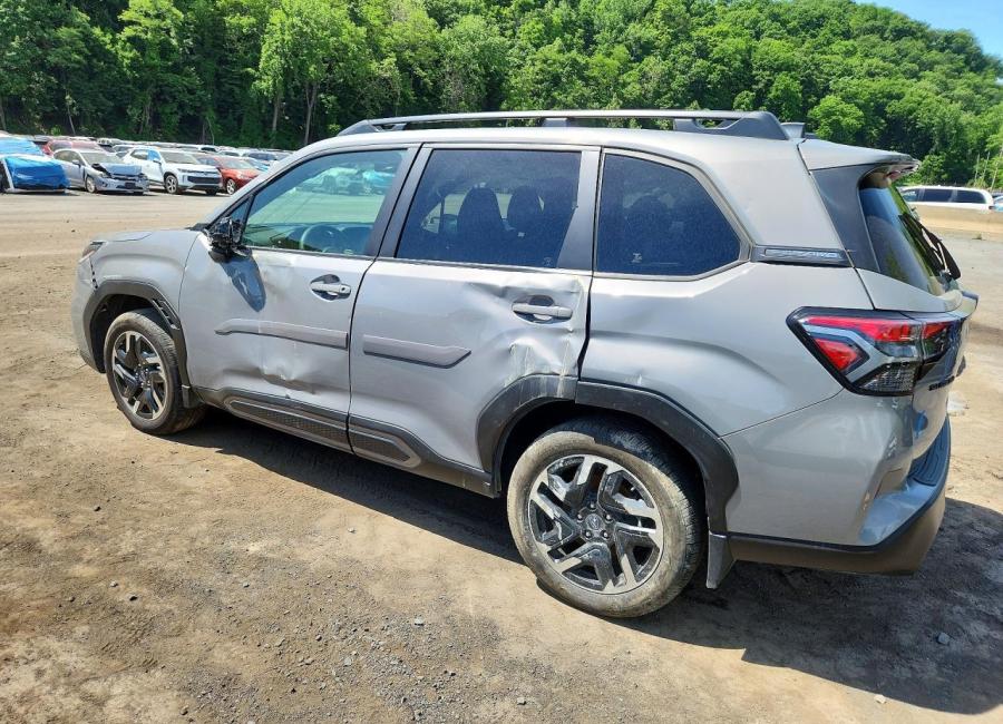 Salvage 2025 Subaru Forester Limited in Blue