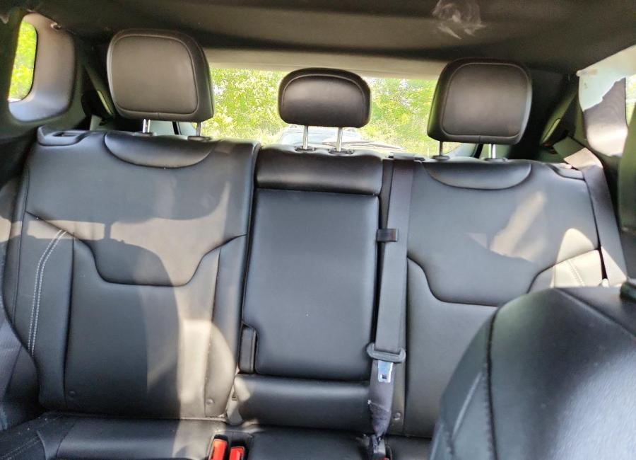 Salvage 2025 Jeep Compass Limited in Black