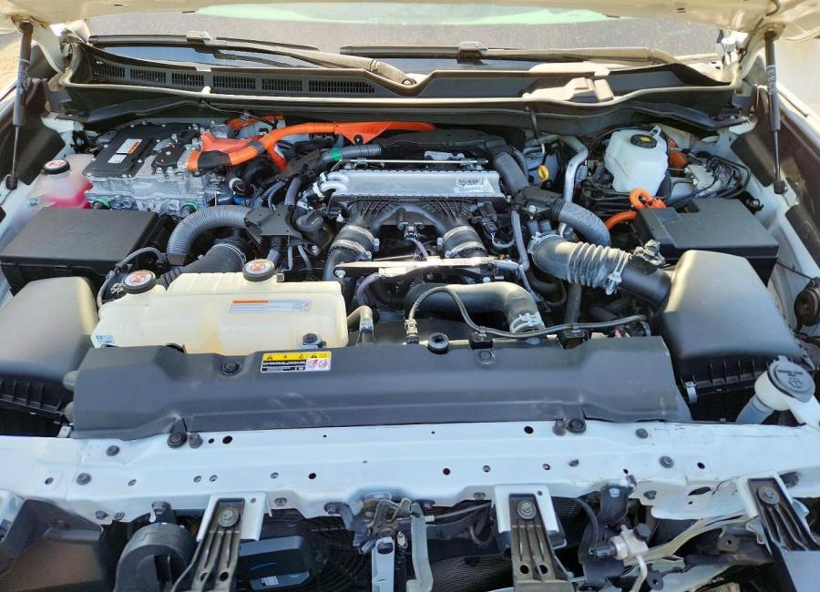 Salvage 2023 Toyota Tundra Limited Hv in White