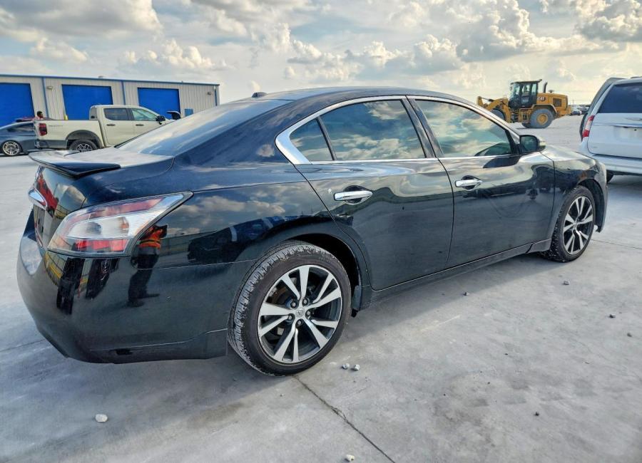 Salvage 2014 Nissan Maxima 3.5 Sv in Black