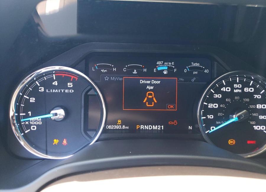 Salvage 2019 Ford F450 Limited in Black