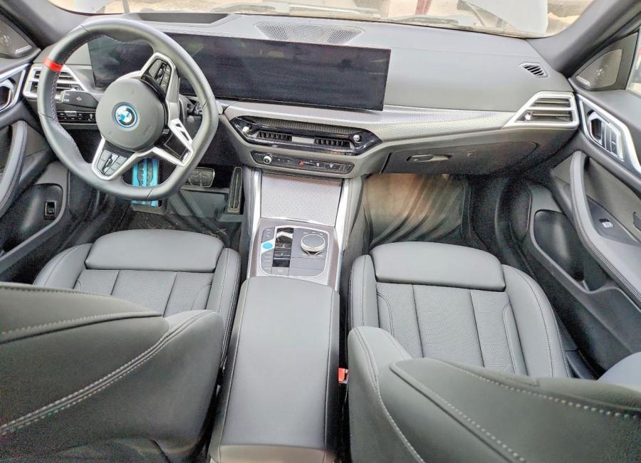Salvage 2025 Bmw I4 M50 in Black