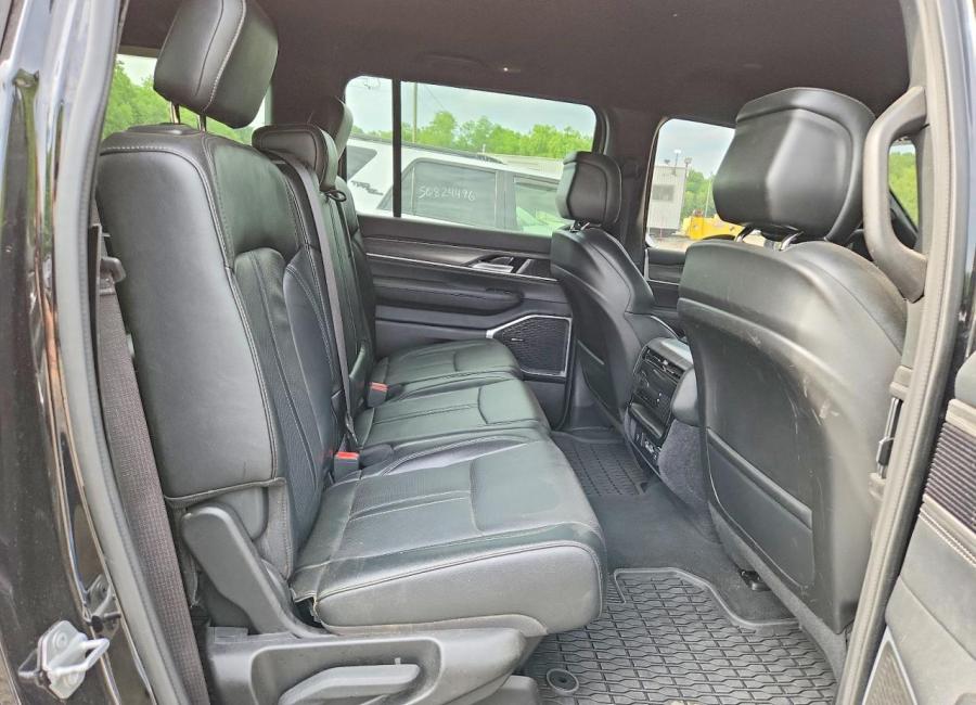 Salvage 2024 Jeep Wagoneer L Series Iii in Black