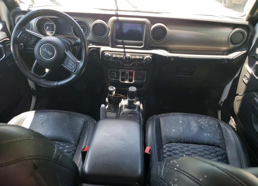Salvage 2022 Jeep Gladiator  in White