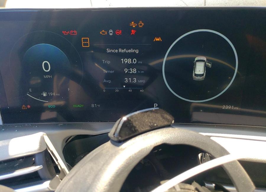 Salvage 2025 Hyundai Tucson Hybrid Limited in Gray