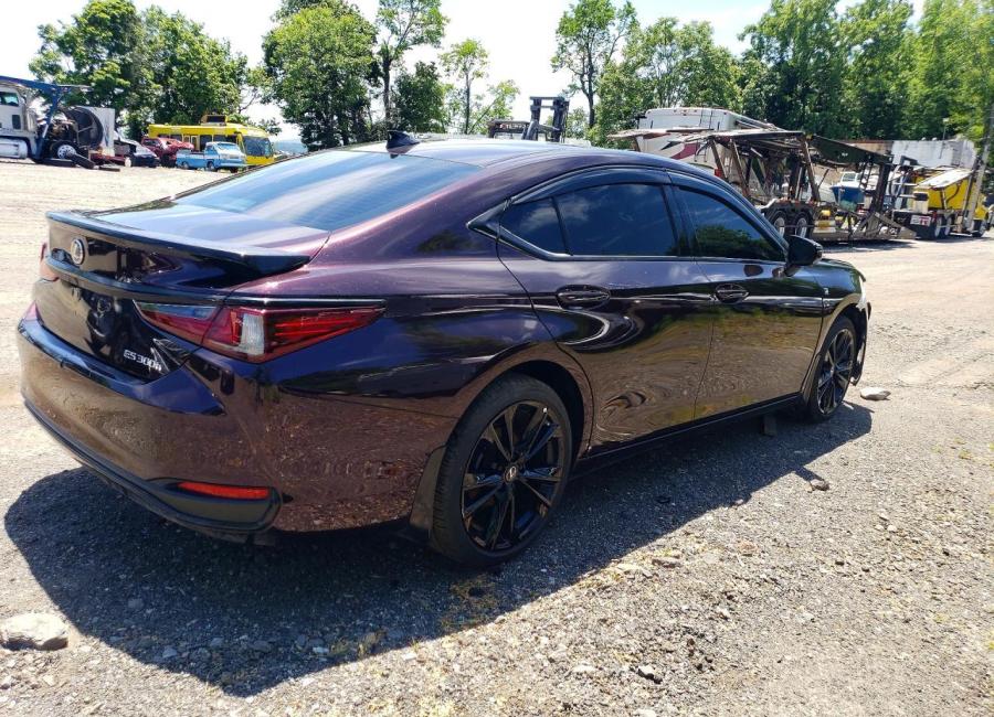 Salvage 2025 Lexus Es 300h Sport Handling in Purple