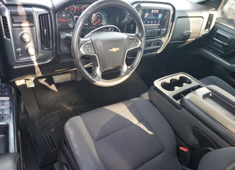 Salvage 2016 Chevrolet Silverado K1500 Lt in Black