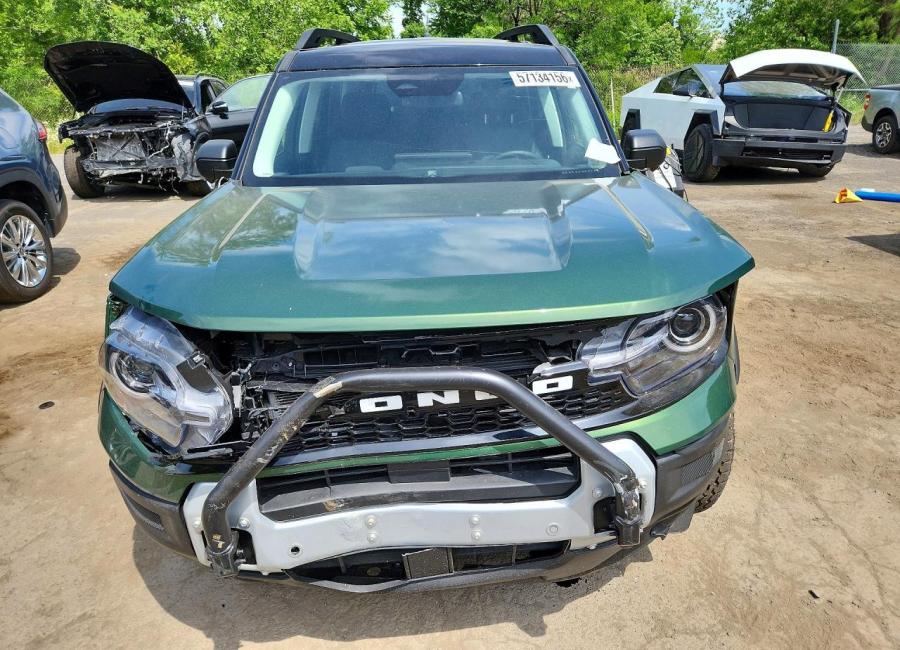 Salvage 2025 Ford Bronco Sport Outer Banks in Green