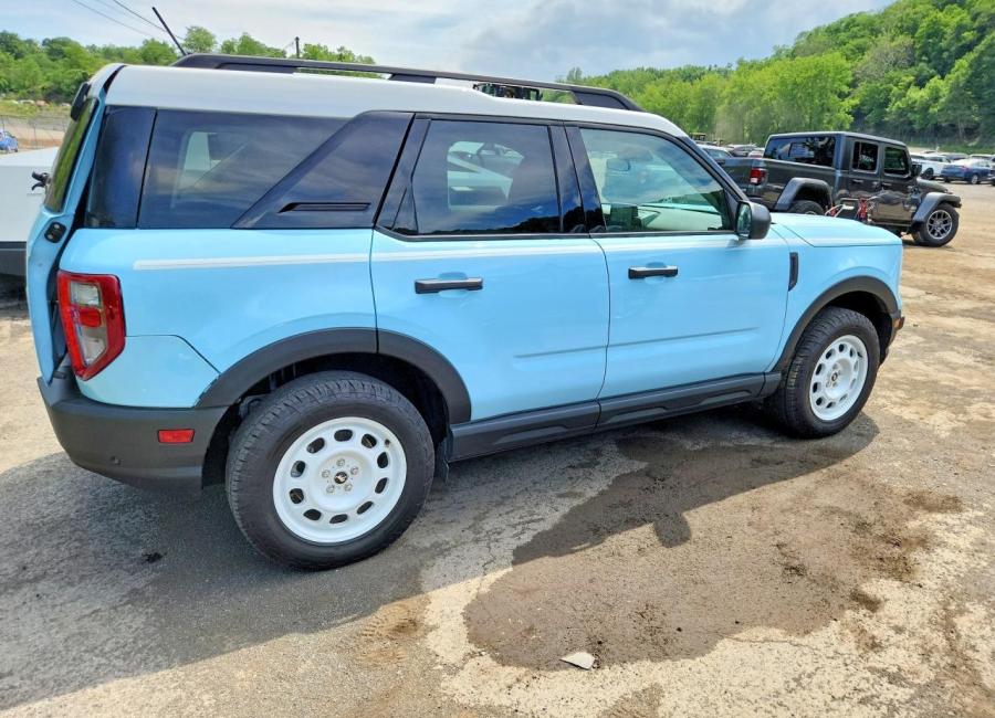 Salvage 2024 Ford Bronco Sport Heritage in Blue