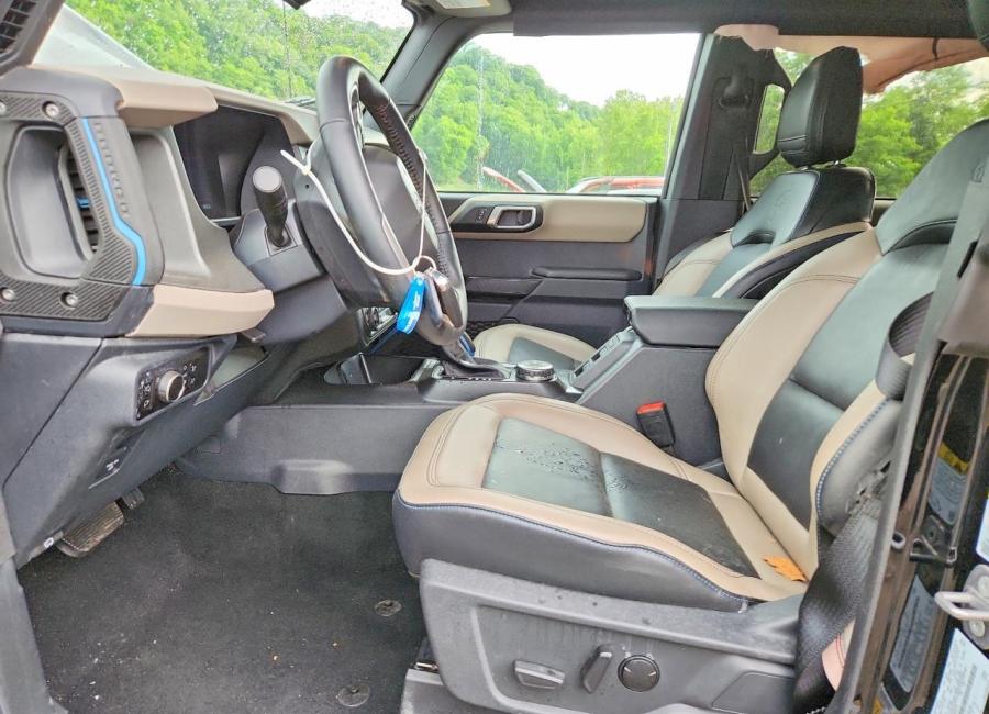 Salvage 2024 Ford Bronco Wildtrak in Black