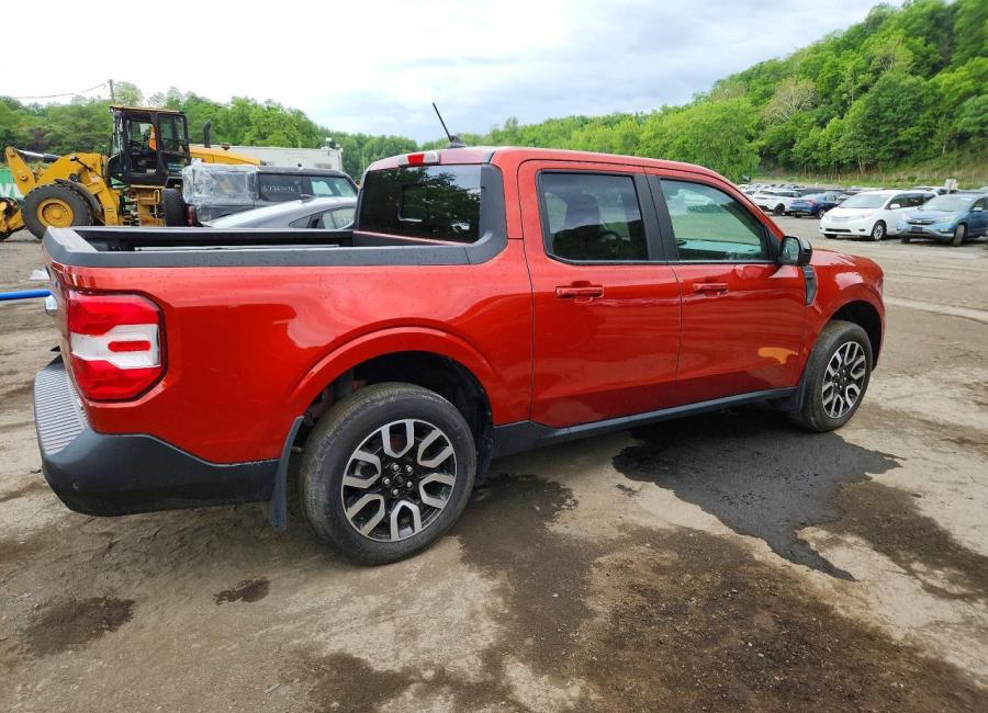 Salvage 2024 Ford Maverick Lariat in Orange
