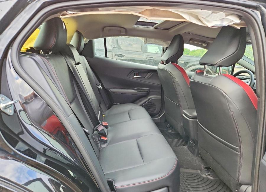 Salvage 2024 Toyota Prius  in 