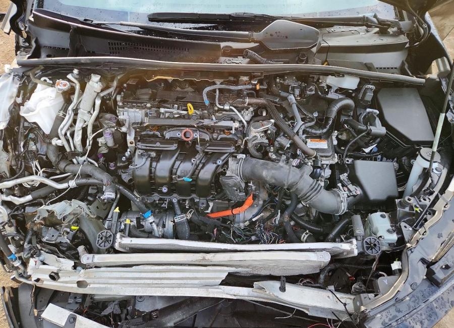 Salvage 2024 Toyota Prius  in 