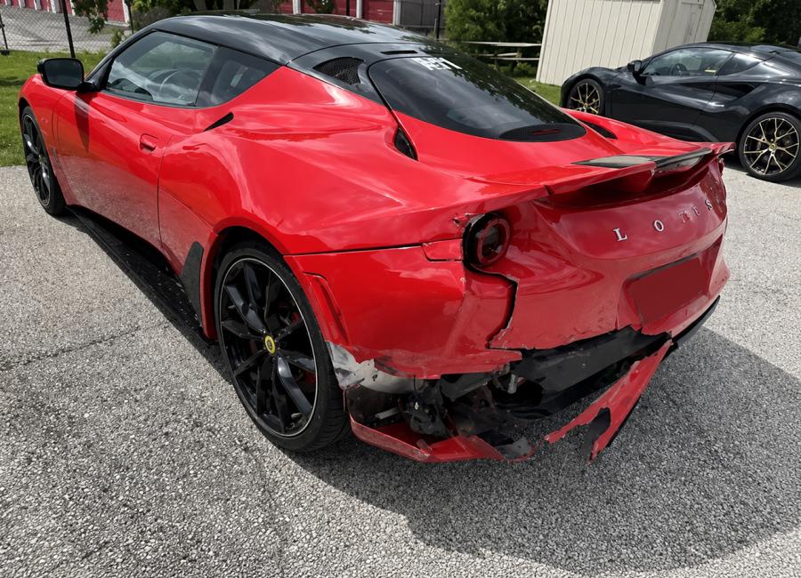 Salvage 2017 Lotus Evora 400 in Red