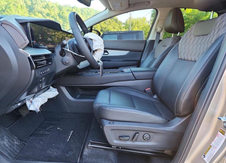 Salvage 2025 Nissan Murano Platinum in Gray