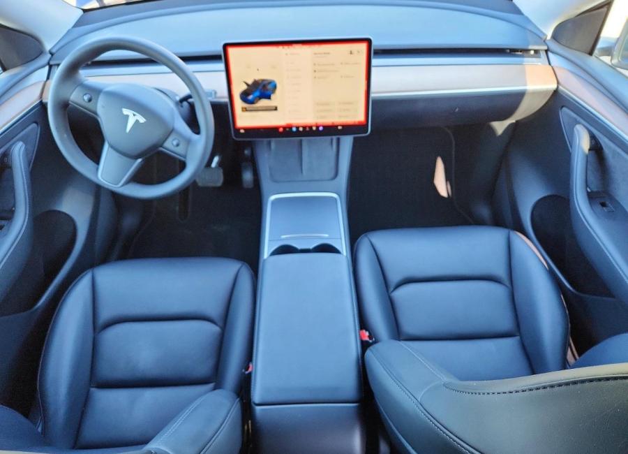 Salvage 2023 Tesla Model Y  in Blue