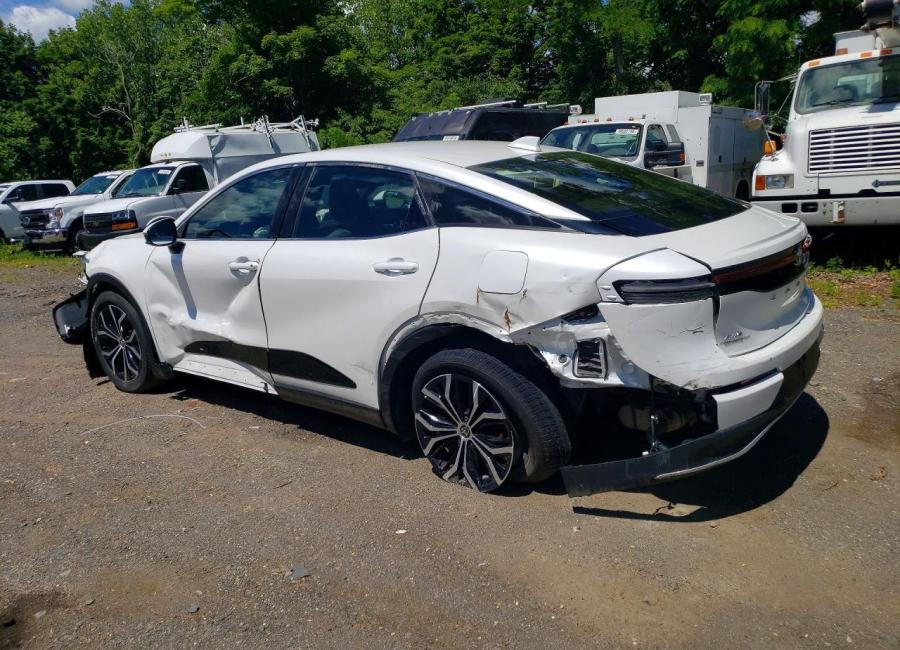 Salvage 2023 Toyota Crown Xle in White