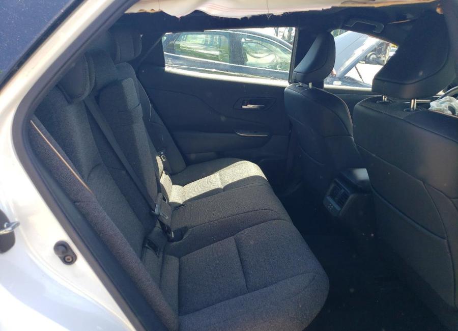 Salvage 2023 Toyota Crown Xle in White