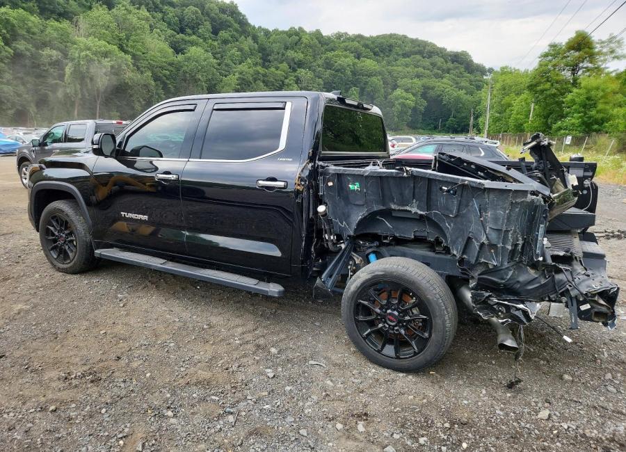 Salvage 2023 Toyota Tundra Limited in Black