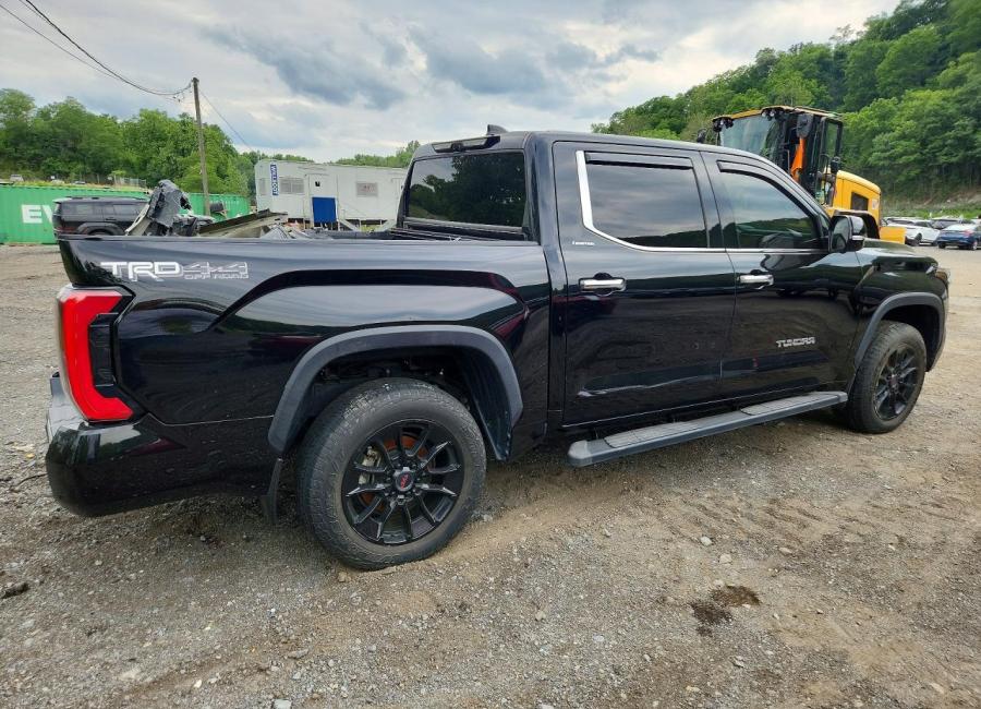 Salvage 2023 Toyota Tundra Limited in Black