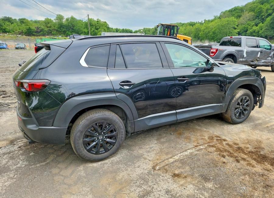 Salvage 2025 Mazda Cx-50 Premium in Black