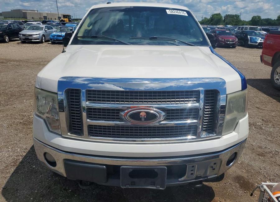 Salvage 2011 Ford F150 Lariat 5.0 in White