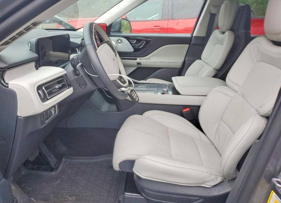 Salvage 2025 Lincoln Aviator Reserve in Gray