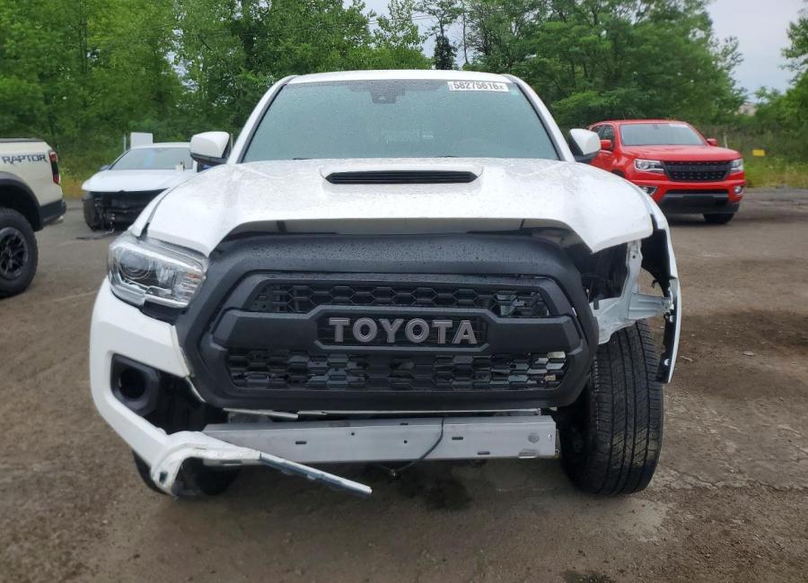 Salvage 2022 Toyota Tacoma Trd Sport in White