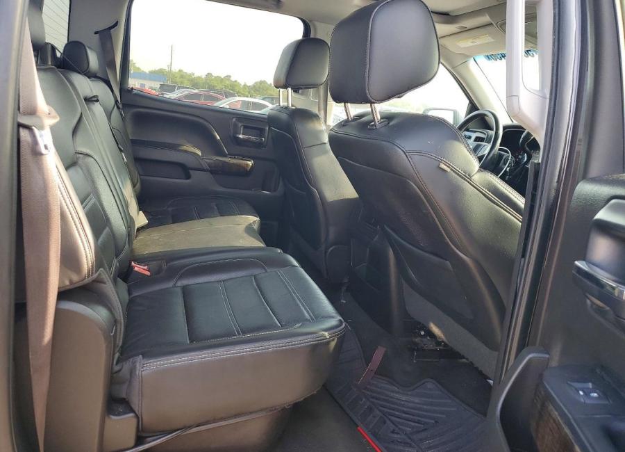 Salvage 2015 Gmc Sierra Denali in Gray
