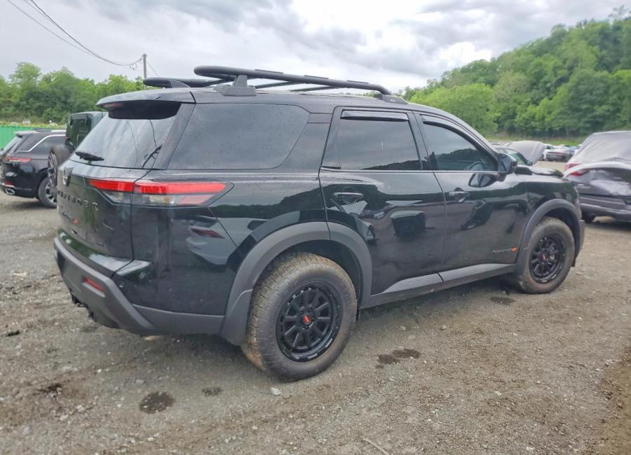 Salvage 2025 Nissan Pathfinder Rock Creek in Black