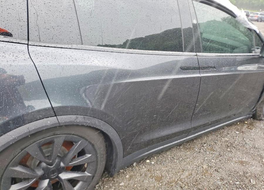 Salvage 2024 Tesla Model X  in Gray