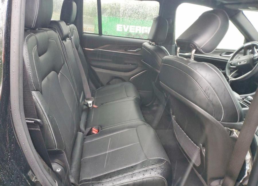 Salvage 2023 Jeep Grand Cherokee Overland in Black
