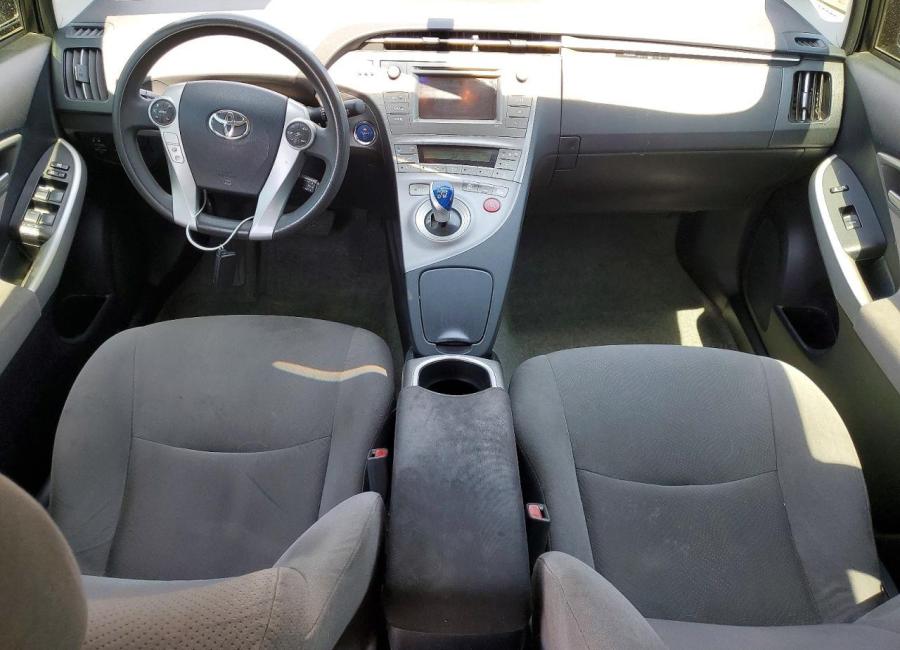 Salvage 2014 Toyota Prius Two in Blue