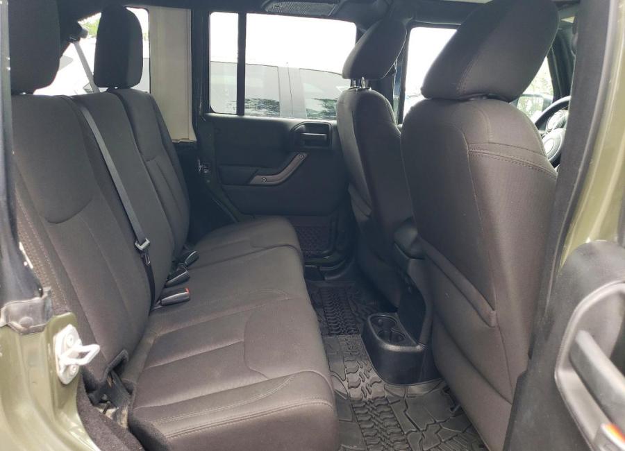 Salvage 2016 Jeep Wrangler Unlimited Sport in Green