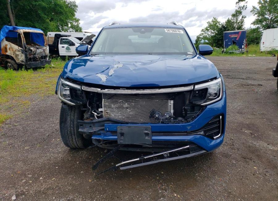 Salvage 2025 Volkswagen Atlas Sel Premium R-line in Blue