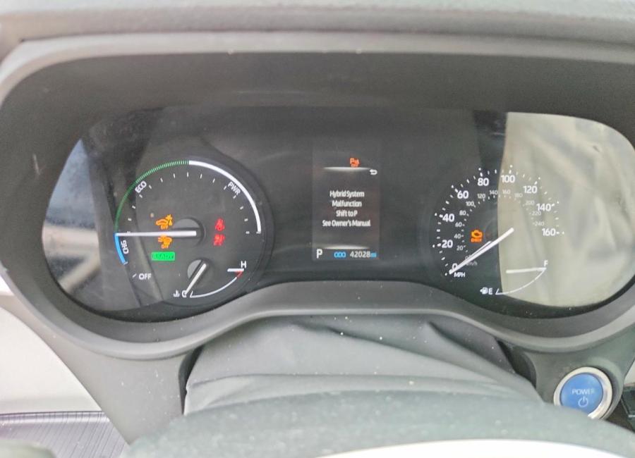 Salvage 2024 Toyota Sienna Xle in Gray