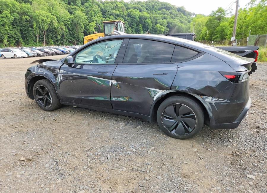 Salvage 2026 Tesla Model Y  in Gray