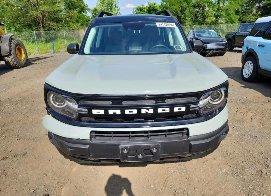 Salvage 2024 Ford Bronco Sport Outer Banks in Green