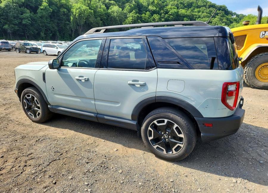 Salvage 2024 Ford Bronco Sport Outer Banks in Green